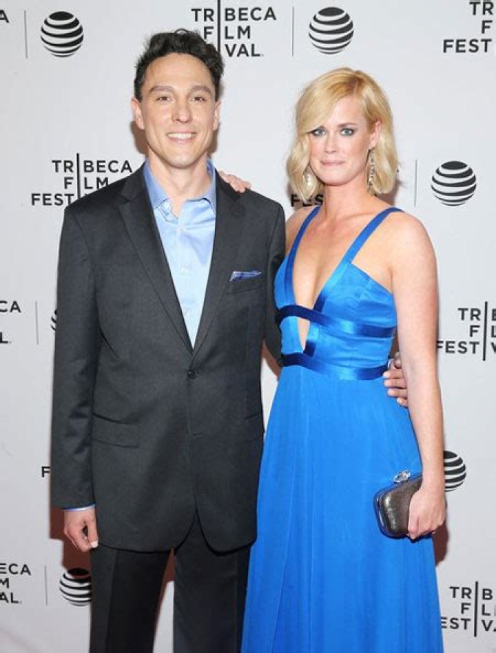 Abigail Hawk Bio, Wiki, Age, Family, Husband, Movies, TV Shows and Net Worth