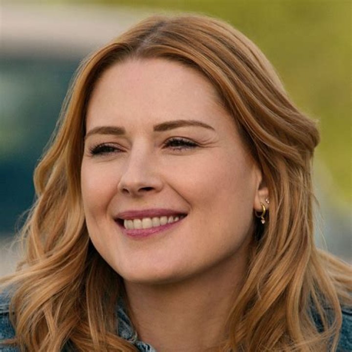 
Actress Alexandra Breckenridge’s Weight Loss Journey And Reasons With Her Before And After Photos 