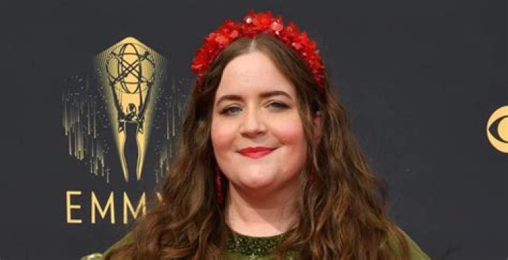 Aidy Bryant Height, Weight, Measurements, Bra Size, Shoe Size