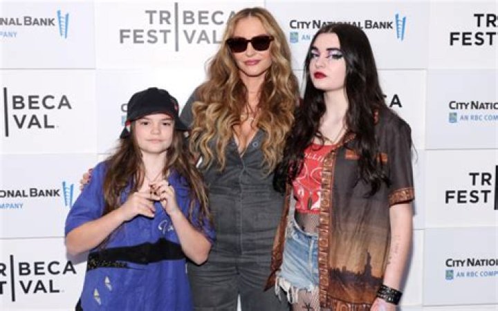 Alabama Gypsy Rose Jennings Height, Weight, Net Worth, Age, Birthday, Wikipedia, Who, Nationality, Biography