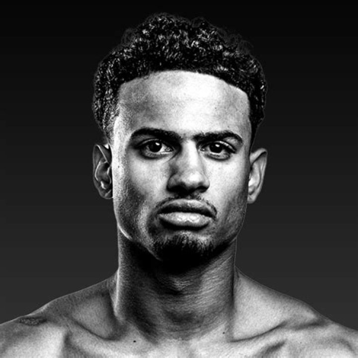 Alberto Romero Height, Weight, Net Worth, Age, Birthday, Wikipedia, Who, Nationality, Biography