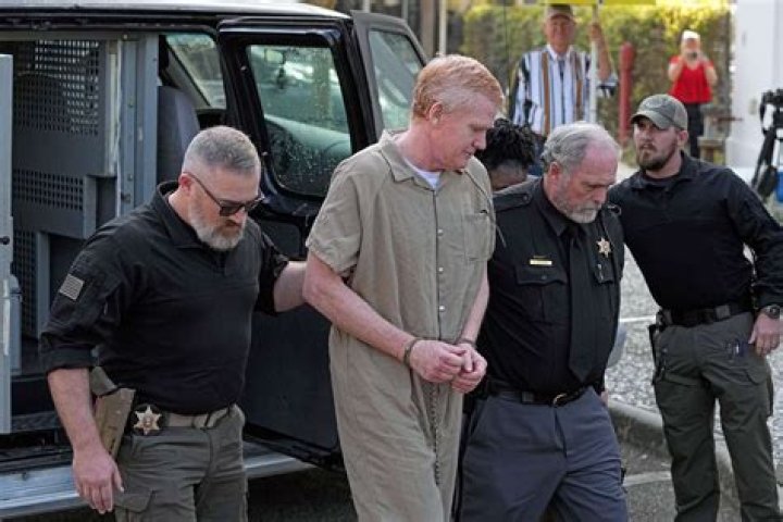 
Alex Murdaugh’s brown jumpsuit at sentencing hearing mocked 
