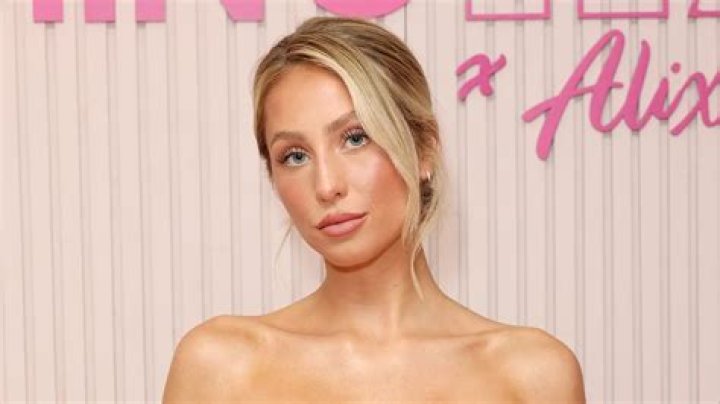 Alix Earle Seems To Be Open About Her Plastic Surgery But Is She Really?