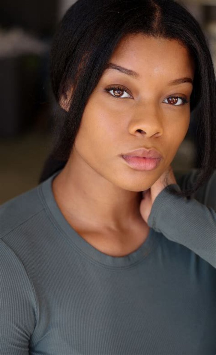 
Ambry Mehr Height, Age, Boyfriend, Biography, Wiki, Net Worth 