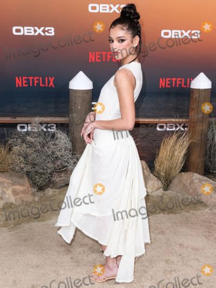 American Artist Bryana Salaz Bio Reveals: Know Her Family, Net worth, Boyfriend, And Wiki Facts