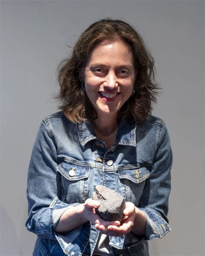 Amy Mainzer Net Worth, Income, Salary, Earnings, Biography