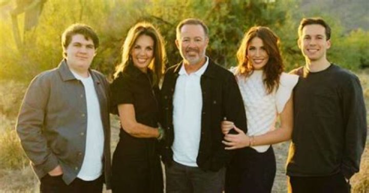 Amy Ross Lopez Husband Derrick Ross, Parents & Family Details - SarkariResult