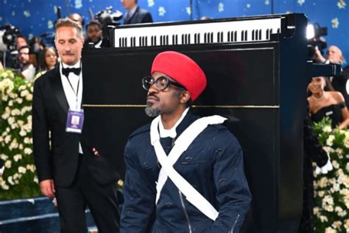 André 3000 Bio, Age, Height, Wife, Dating, Children, Net Worth and Career