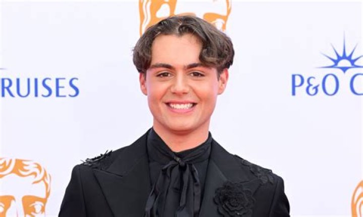 Anthony Bradley Net Worth