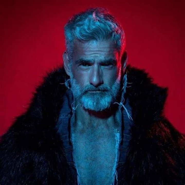 Anthony Varrecchia (Model) Wiki, Bio, Age, Height, Weight, Spouse, Sexuality, Net Worth, Facts