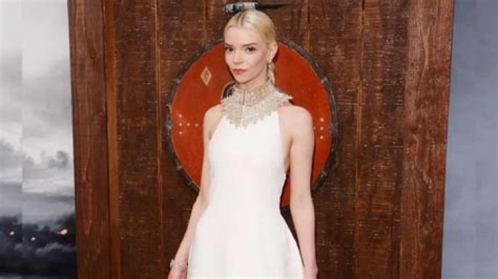 Anya Taylor-Joy Net Worth: Details About Film, Income, Age, Cars, Career - SarkariResult