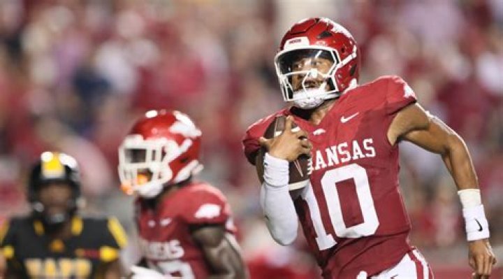 Arkansas Razorbacks QB: Who Are Justin And Stephanie Renfro? Kade Renfro Parents
