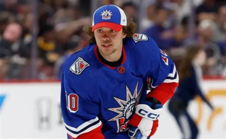 
Artemi Panarin Height, Weight, Net Worth, Age, Birthday, Wikipedia, Who, Nationality, Biography 