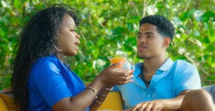 
Back In The Groove’s Beauty Expert Contestant Sparkle Hyche Is Looking For Love 