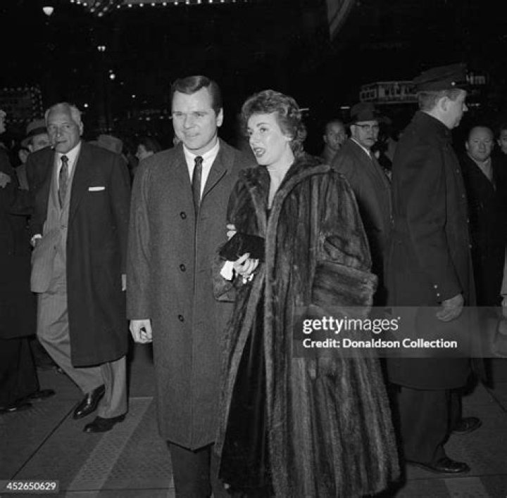 Barbara Rae Kraus - Net Worth 2018, Bio & Wiki