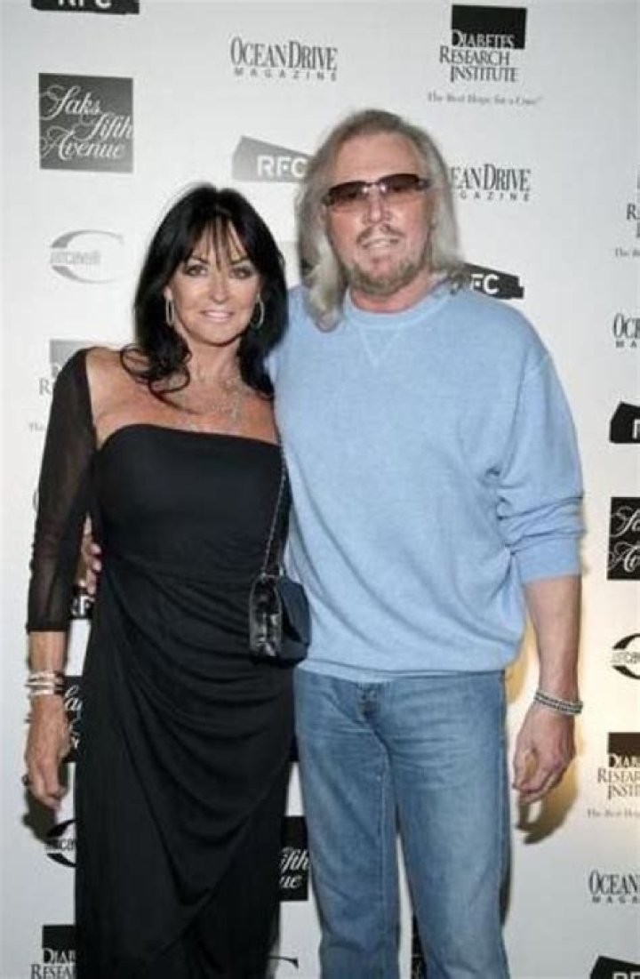 Barry Gibb (Singer) Wiki, Bio, Age, Height, Weight, Married, Wife, Family, Net Worth, Career, Facts