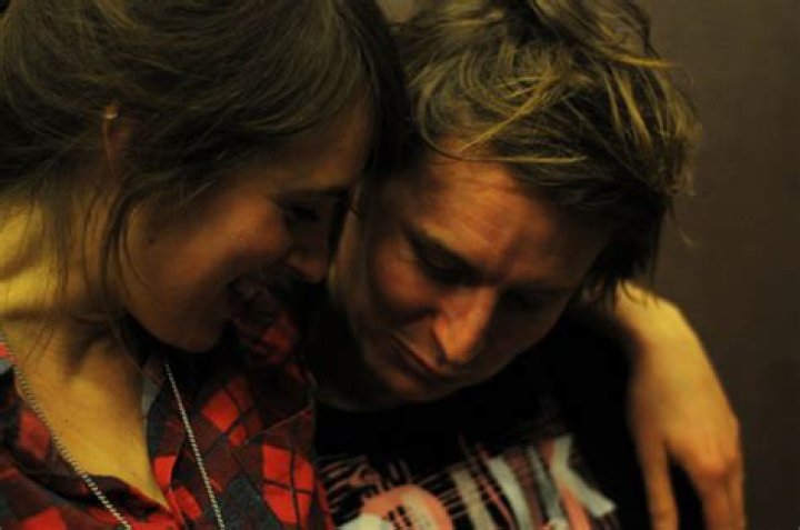 Ben Howard: Girlfriend, net worth, tattoos, smoking & body facts