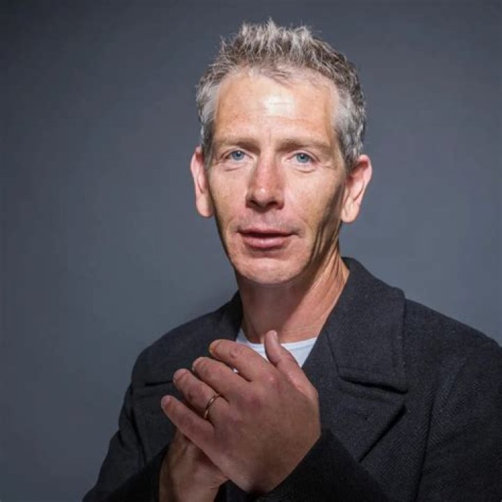 Ben Mendelsohn Height, Weight, Net Worth, Age, Birthday, Wikipedia, Who, Nationality, Biography
