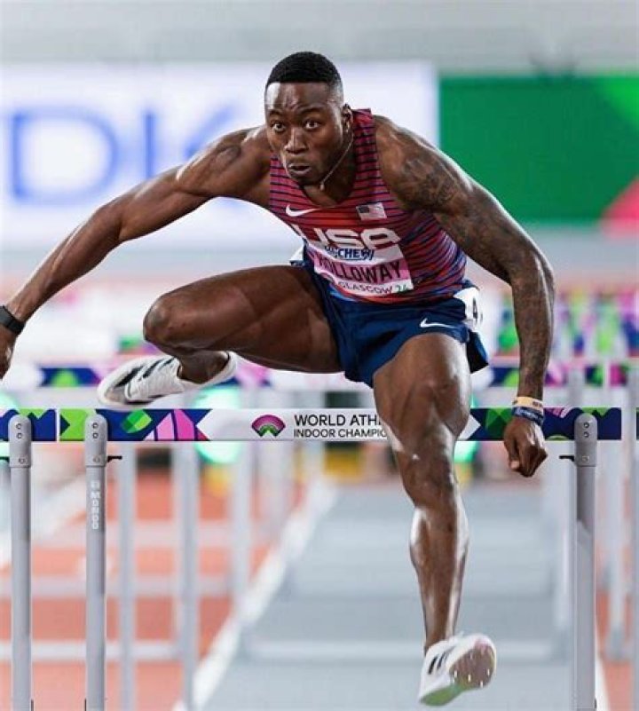 Beth-Keys Holloway Net Worth