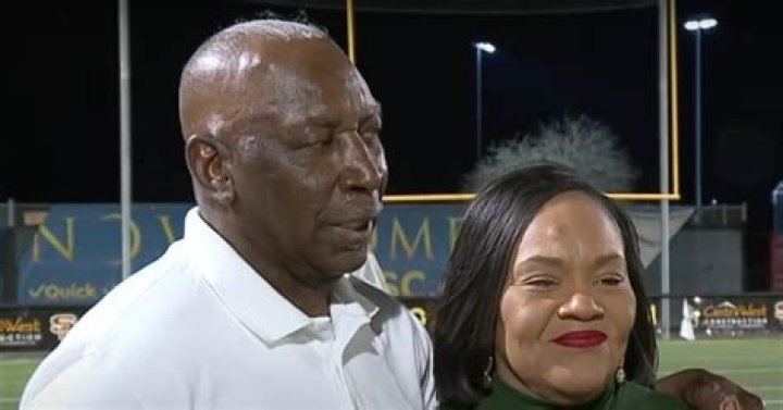 Bijan Robinson Dad Lamont Sauls And How Grandfather Trained The Star