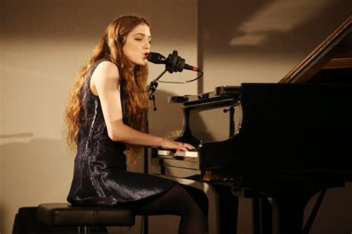 Birdy Schaefers Net Worth