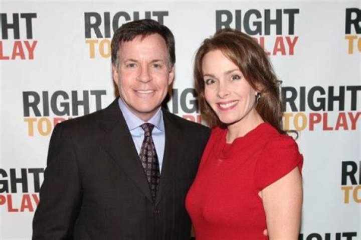 Bob Costas married life; Know the reason behind his divorce with ex-wife!