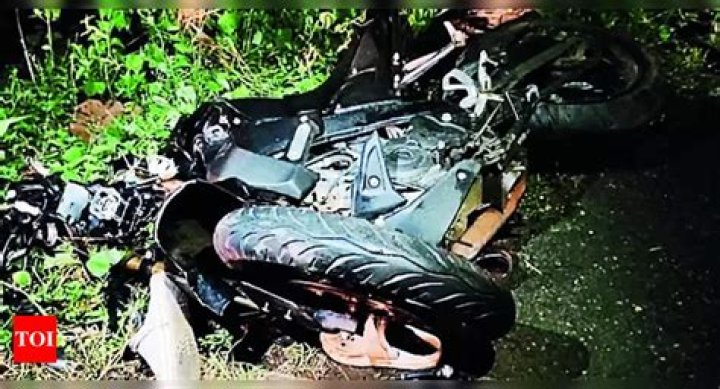 
Boy killed, another injured as bike rams into police van in Gujarat 