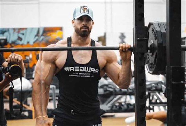 Bradley Martyn Height, Age, Girlfriend, Biography, Wiki, Net Worth