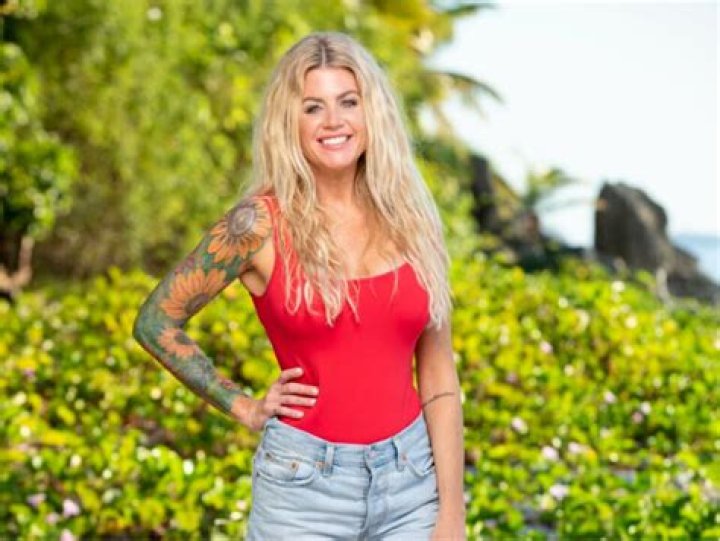 Carolyn Wiger Height, Weight, Net Worth, Age, Birthday, Wikipedia, Who, Nationality, Biography