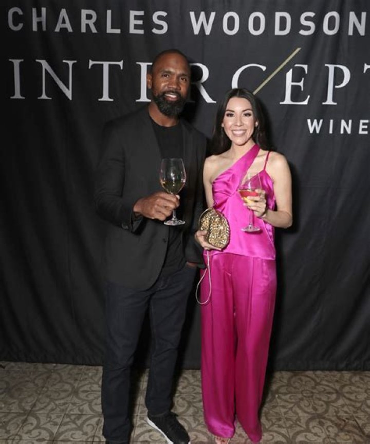 Charles Woodson: Wife, net worth, tattoos, smoking & body facts