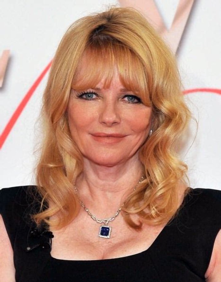 Cheryl Tiegs Net Worth, Earnings, Married, Divorce, Facts, Wiki-Bio
