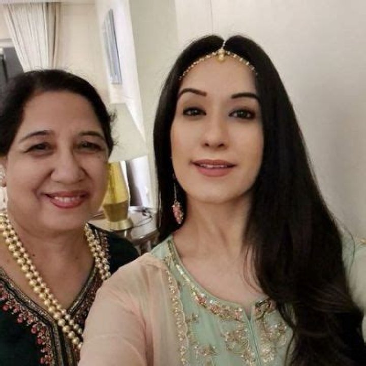 Chinu Kala- Wiki, Age, Height, Net Worth, Husband, Ethnicity