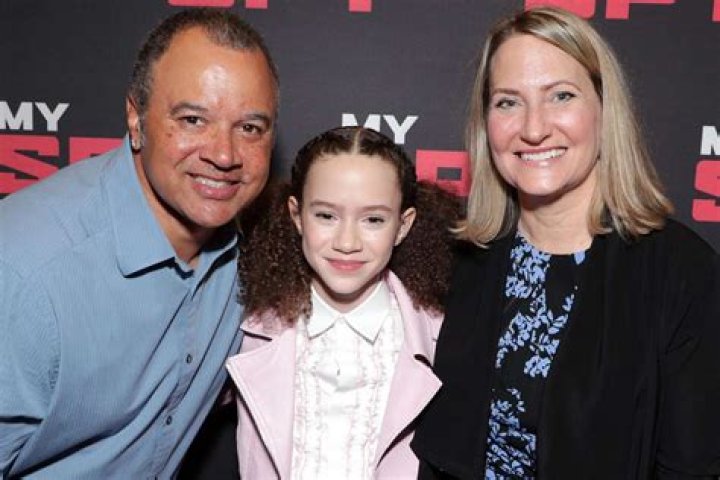 Cici Coleman Wikipedia, Biography, Age, Boyfriend, Instagram: First Dates Waitress Dating Life