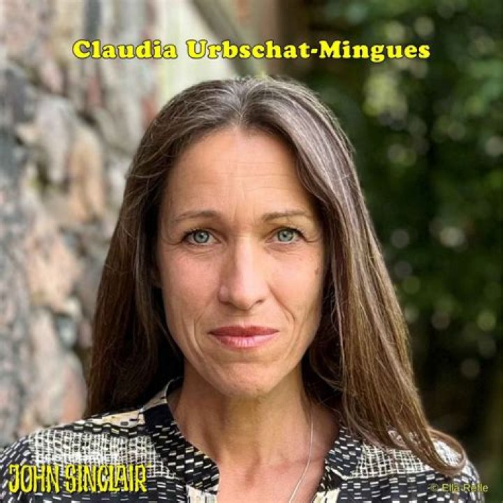 Claudia Urbschat-Mingues Net Worth