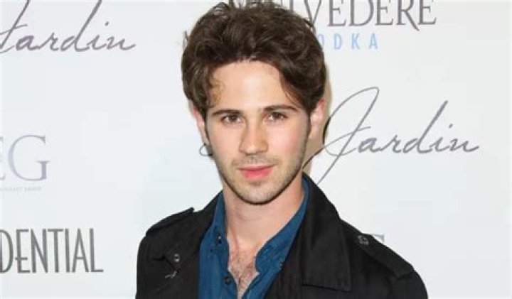 Connor Paolo Height, Weight, Body Measurements, Shoe Size