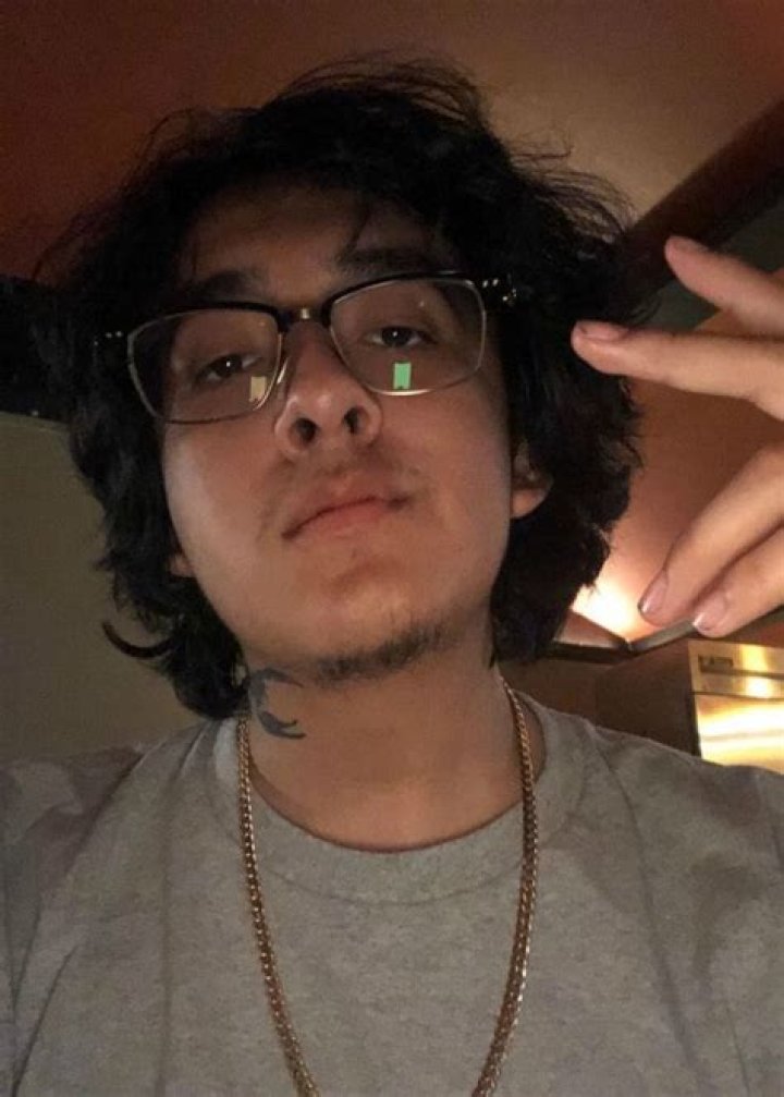Cuco (Singer) Biography, Wiki, Girlfriend, Dating, Height, Weight, Net Worth, Career, Family, Facts