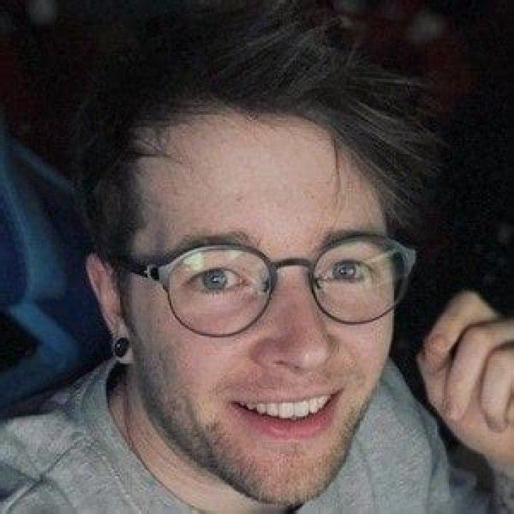 Daniel Middleton – Dantdm Age, Birthday, Wikipedia, Who, Nationality, Biography