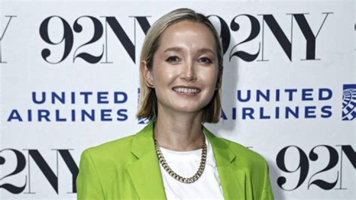 Dasha Burns Height, Weight, Net Worth, Age, Birthday, Wikipedia, Who, Instagram, Biography
