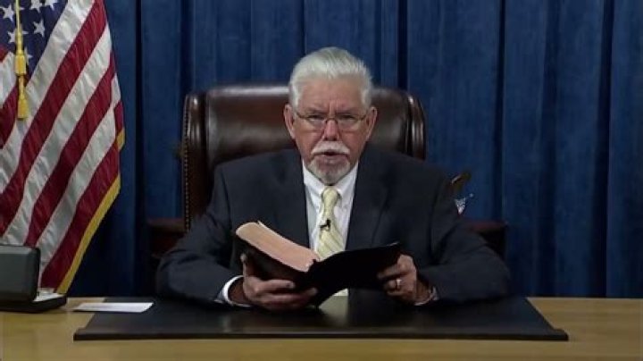 Dennis Murray Net Worth