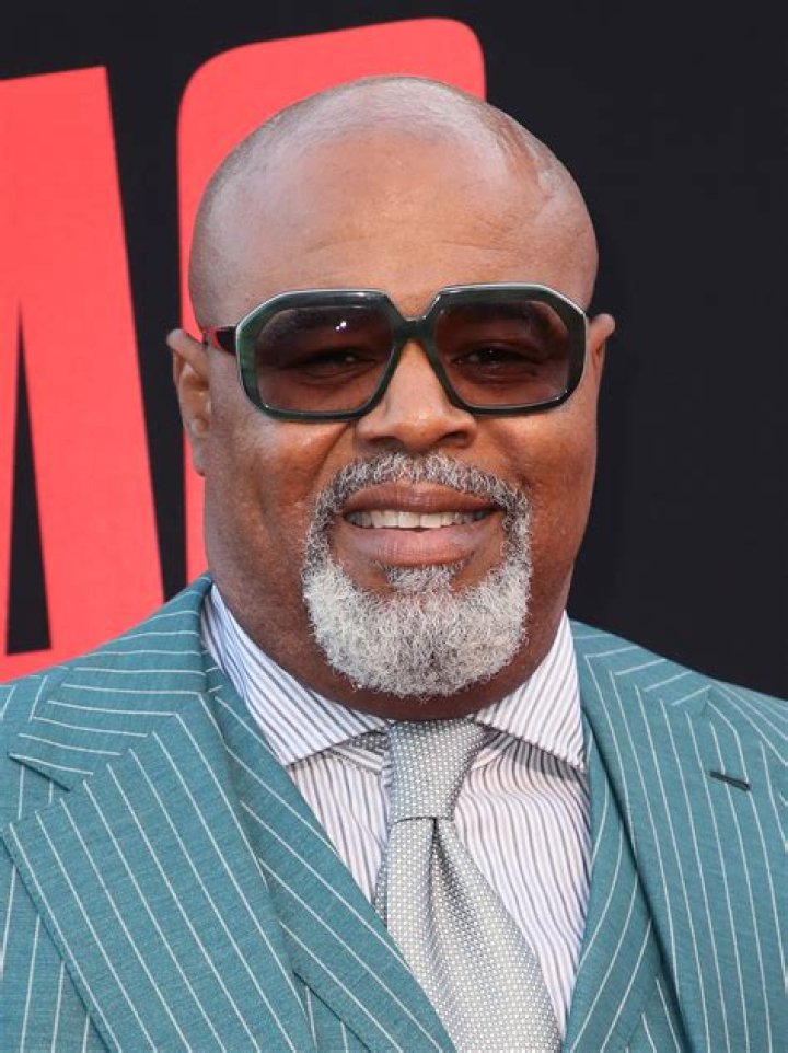 DeWayne McBride Height, Weight, Net Worth, Age, Birthday, Wikipedia, Who, Nationality, Biography