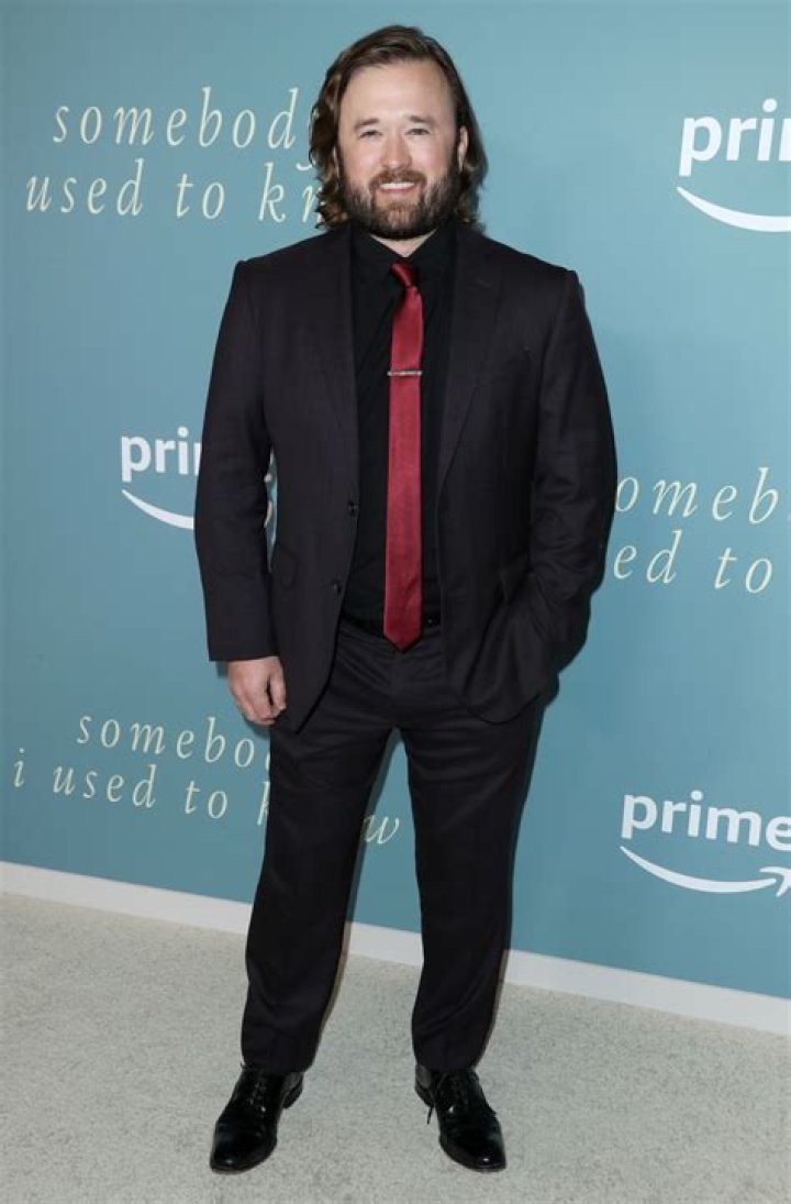Did Haley Joel Osment Undergo Weight Loss? Age And Body Measurements