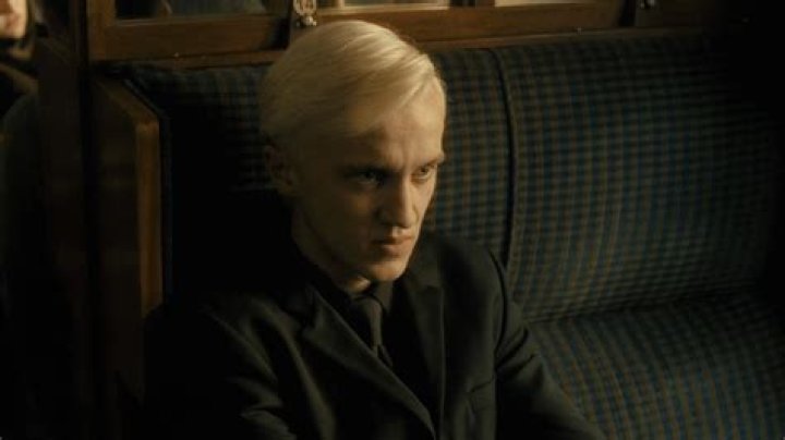 Did they bleach Tom Felton’s hair? Was Tom Felton’s hair real in Harry Potter?