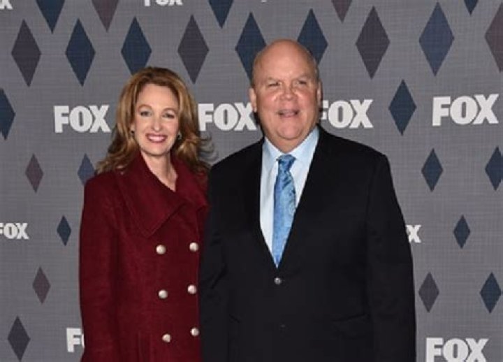 Dirk Blocker – biography, height, wife, net worth, acting career