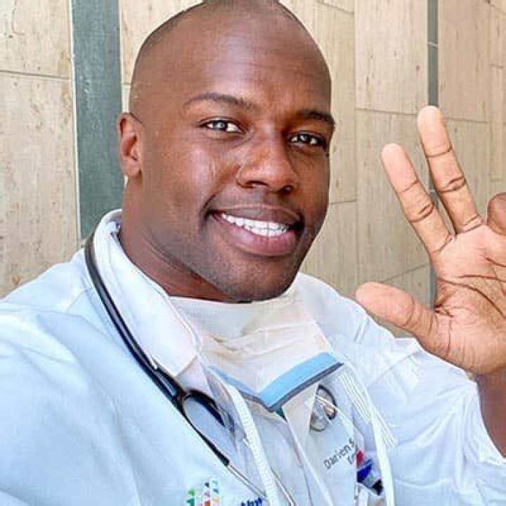 Does Dr Darien Sutton Have A Wife? More On His Wikipedia & Net Worth