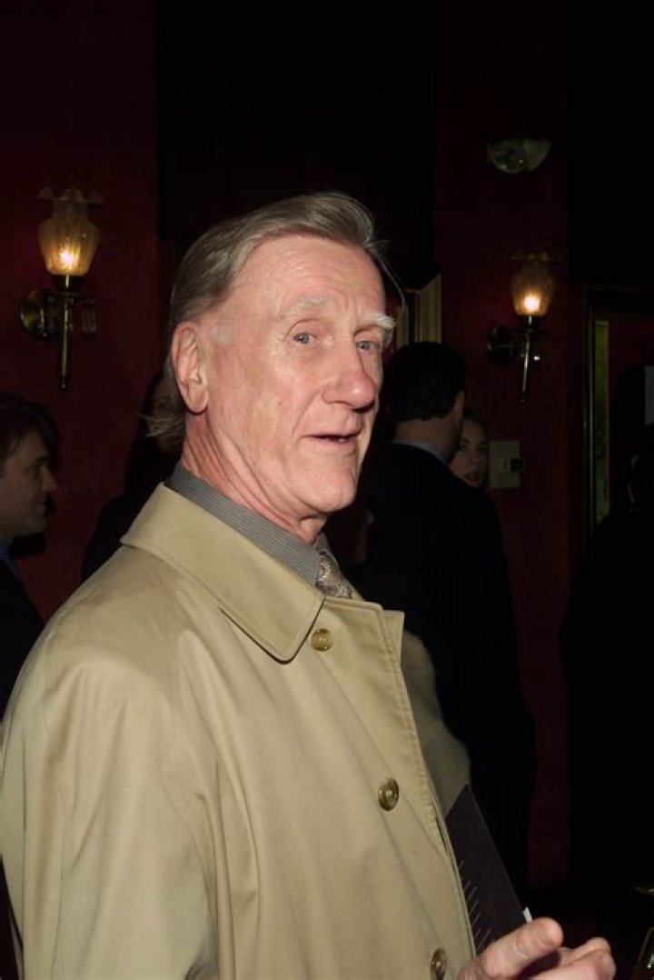 Donald Moffat Net Worth