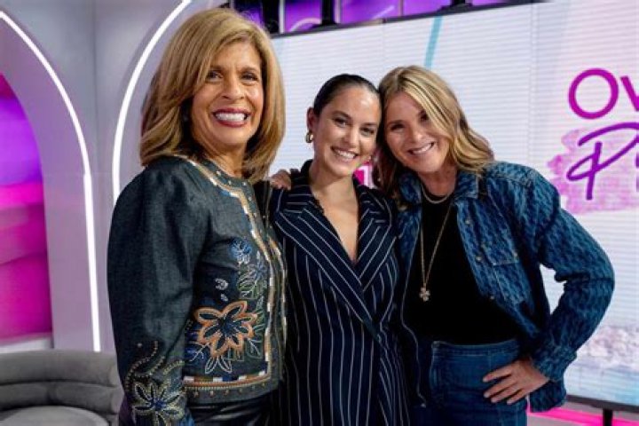 Donna Farizan Parents Background Nationality, Husband and Married Life