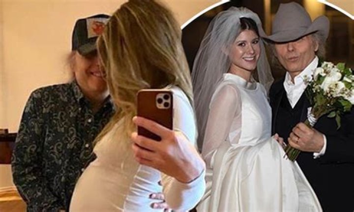 Dwight Yoakam Siblings: Meet Kimberly Yoakam, Ronald Yoakam