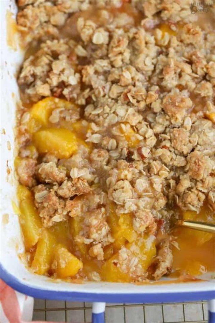 Easy Homemade Peach Crisp - Celebrating Sweets