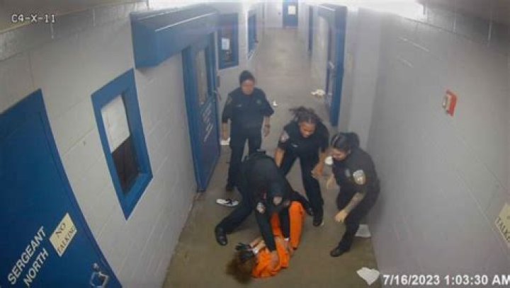 Eboni Pouncy Shooting, Wikipedia Of Texas Woman Mistaken As Home Intruder - SarkariResult