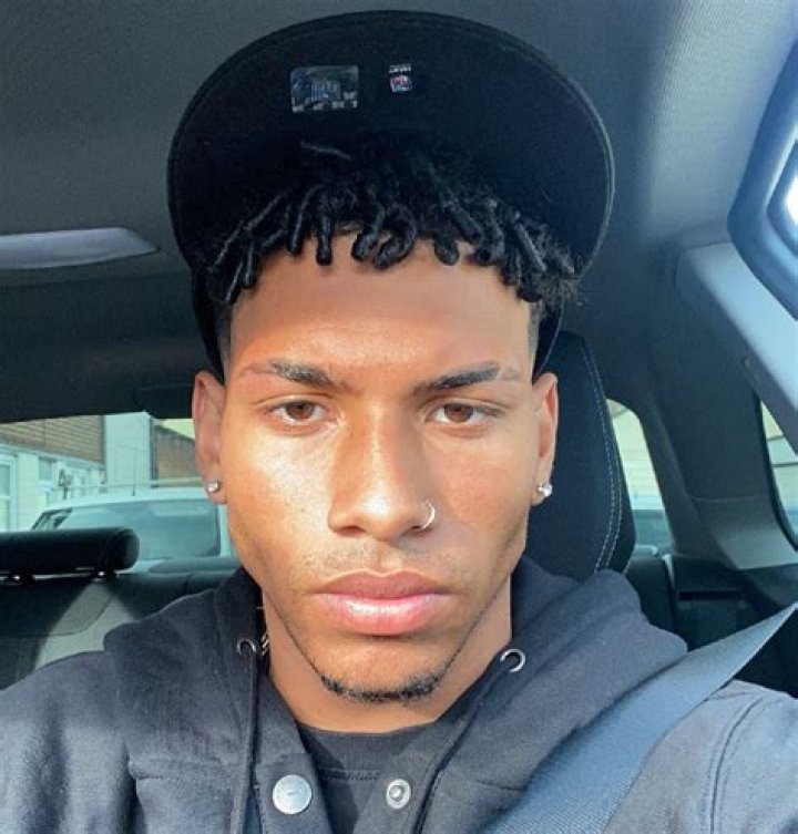 El Corizo Biography: Age, Girlfriend, Pictures, Cars & Net Worth